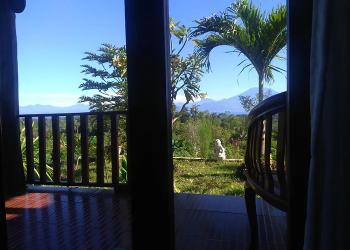 Guest house Mount Sea View Sakti